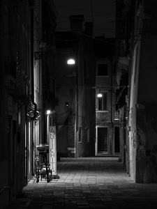 Starožitnosti v Calle del Tagiapiera